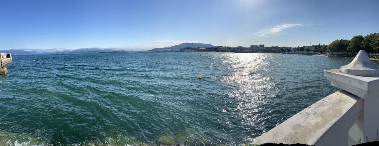 Alojamientos Rias Baixas- Casa Castillejos- Carril บิลาการ์เซีย เด อาโรว์ซา ภายนอก รูปภาพ
