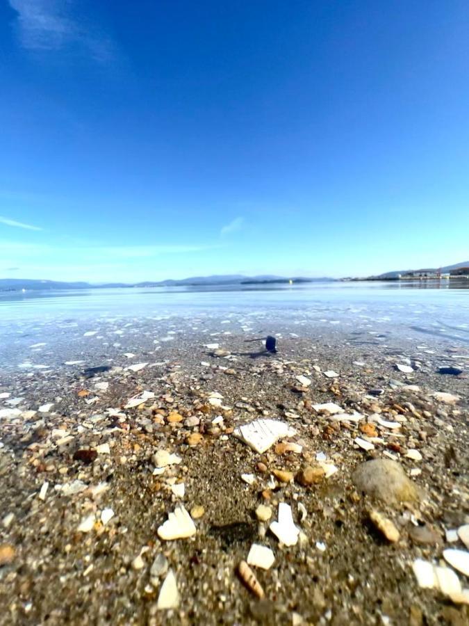 Alojamientos Rias Baixas- Casa Castillejos- Carril บิลาการ์เซีย เด อาโรว์ซา ภายนอก รูปภาพ